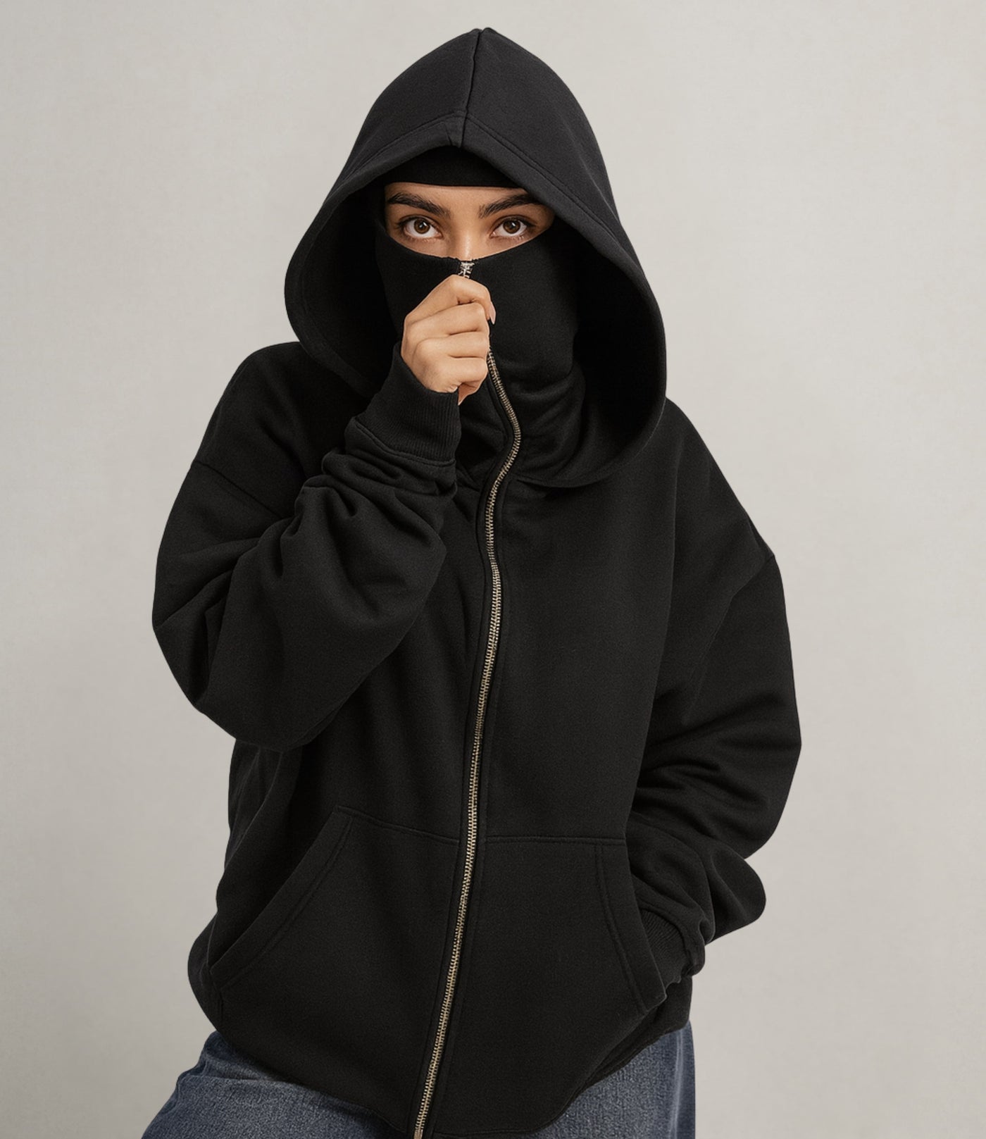 WYLLAR – HEMSTIL STADSPROMENAD HOODIE